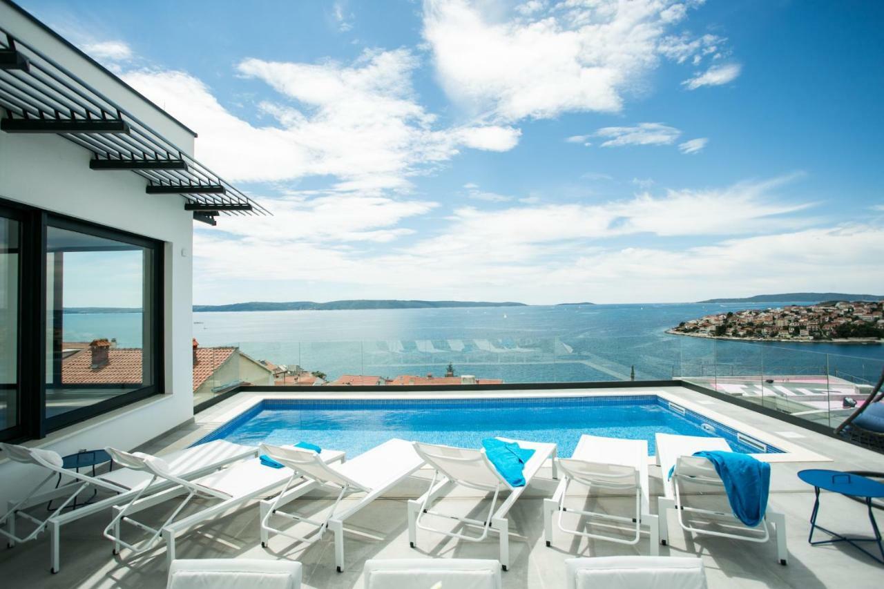 Holiday Home Olive Exclusive - 8 People, Heated Pool, Okrug Gornji, Sea View Trogir Exterior foto